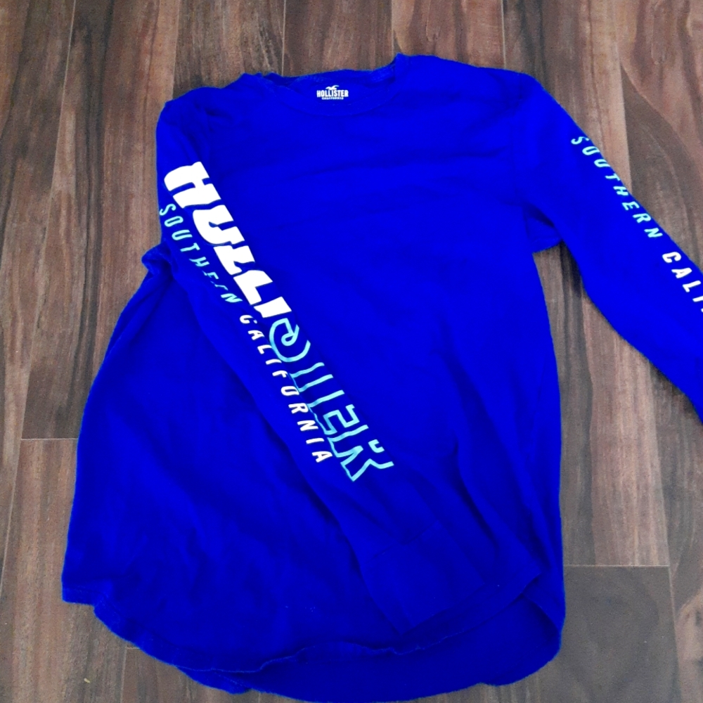 Blue Hollister long sleeve size M
